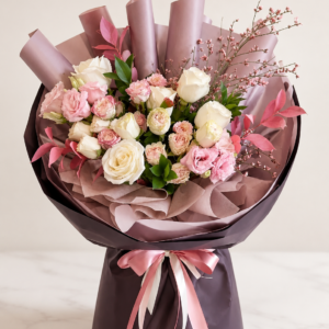 stunning pink & white bouquet