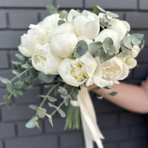 Bridal Flower Bouquet. White peonies.