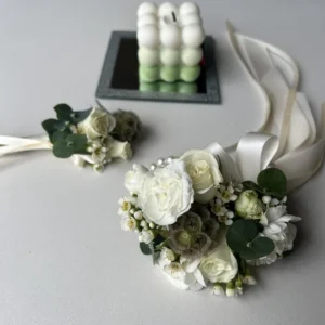 Corsage and Boutonniere ( Set ). White